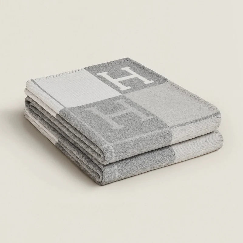 Luxury Wool-Cashmere Throw