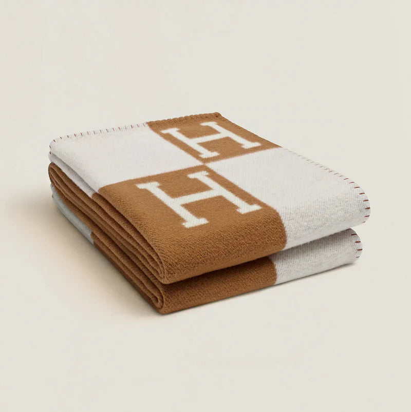 Luxury Wool-Cashmere Throw